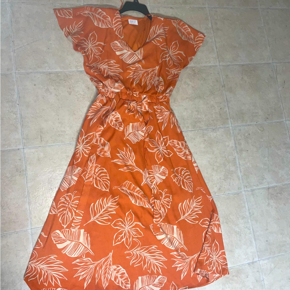 Floral Summer Sun Dress. Flowy and light weight!